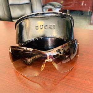 100%  Authentic Gucci Sunglasses